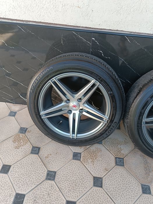 Vossen Diska Balon 195 55 R15 Holati Yaxshi
