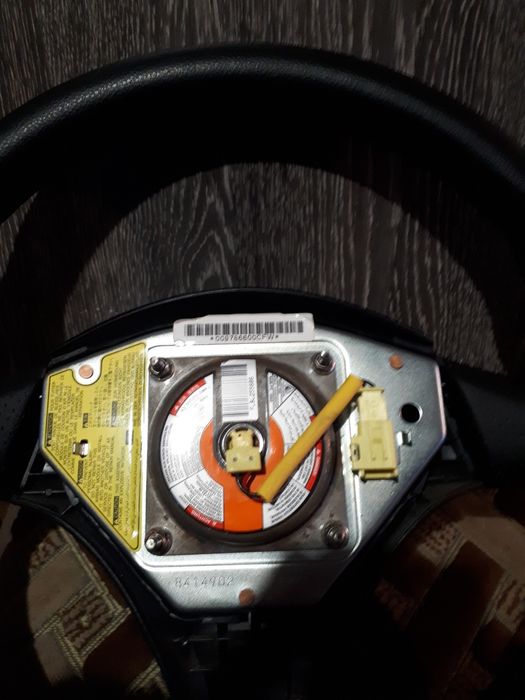 Кожаный руль Тойота