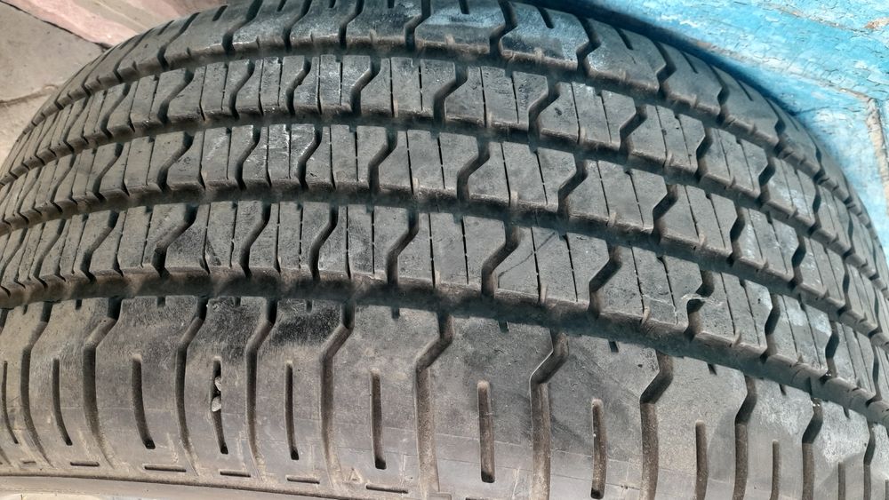 Продам резину R20. Один балон