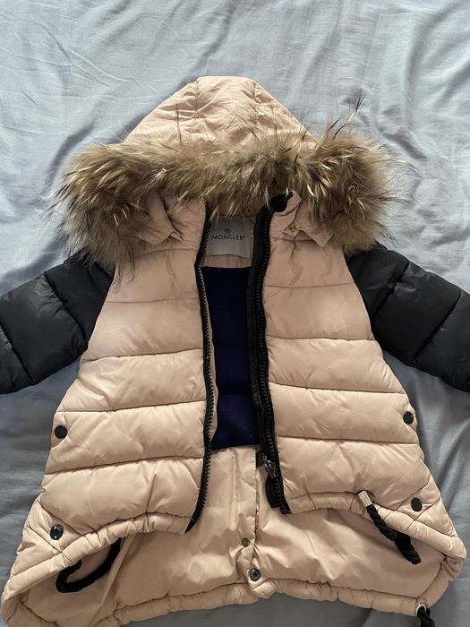 Демисезонные куртки на девочку 4-6лет