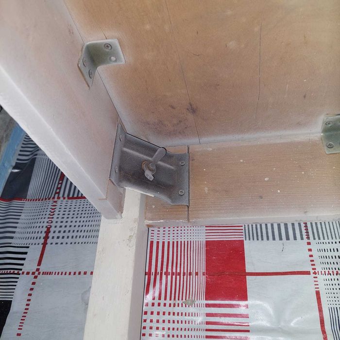 Столик обеденный Б/У