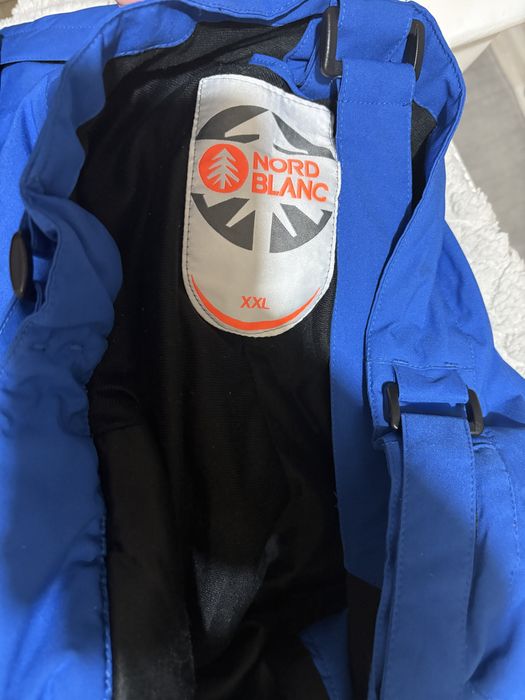 Pantaloni grosi,ca noi,o singura purtare