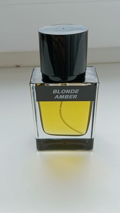 Blonde amber парфюм
