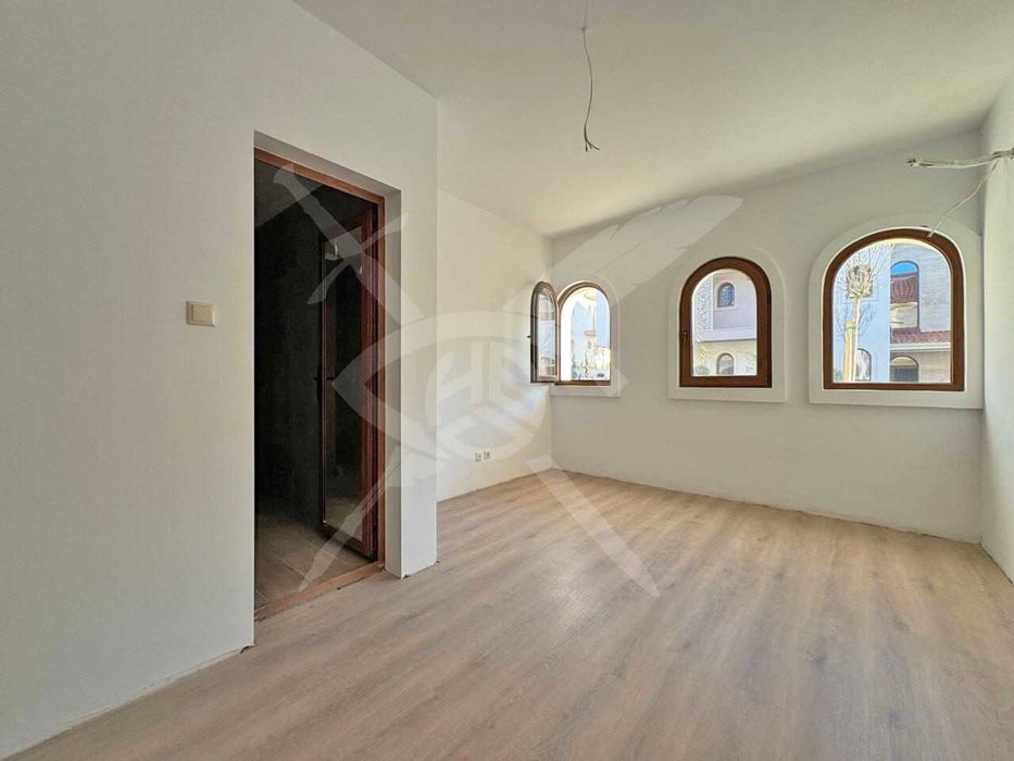 Продава се Едностаен апартамент в к.к. Слънчев бряг - 72 кв.м за 1167 €/кв.м - Снимка #13