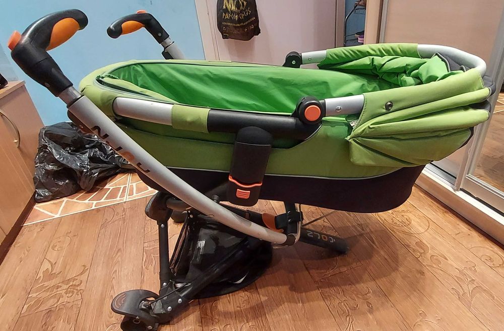 Детская коляска зима лето