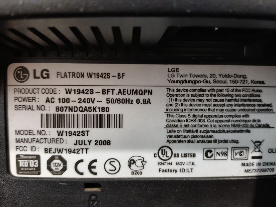 Monitor LG Flatron W1942S 19" - 75hz - Cablu VGA+Alimentare