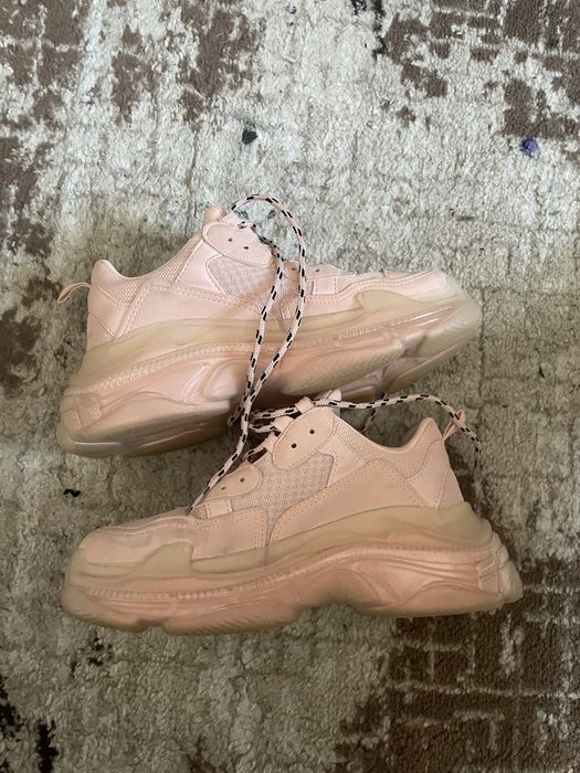 Vand balenciaga triple s roz