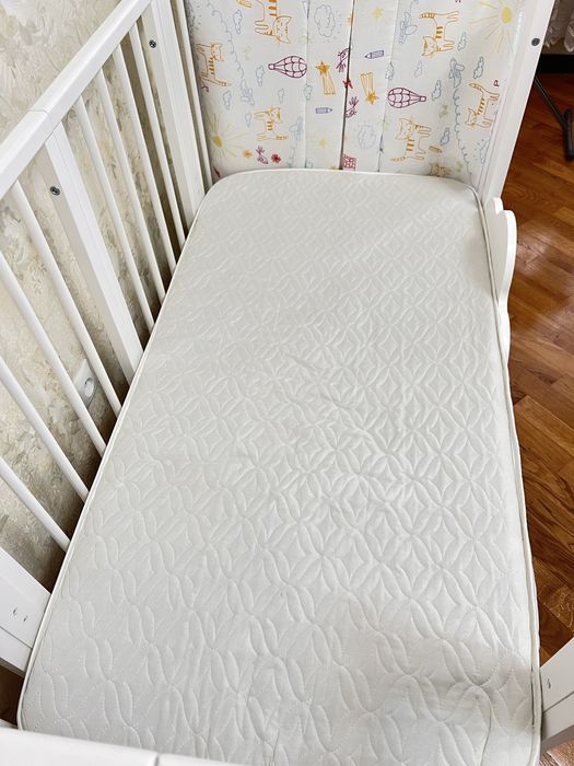 Десткая кроватка