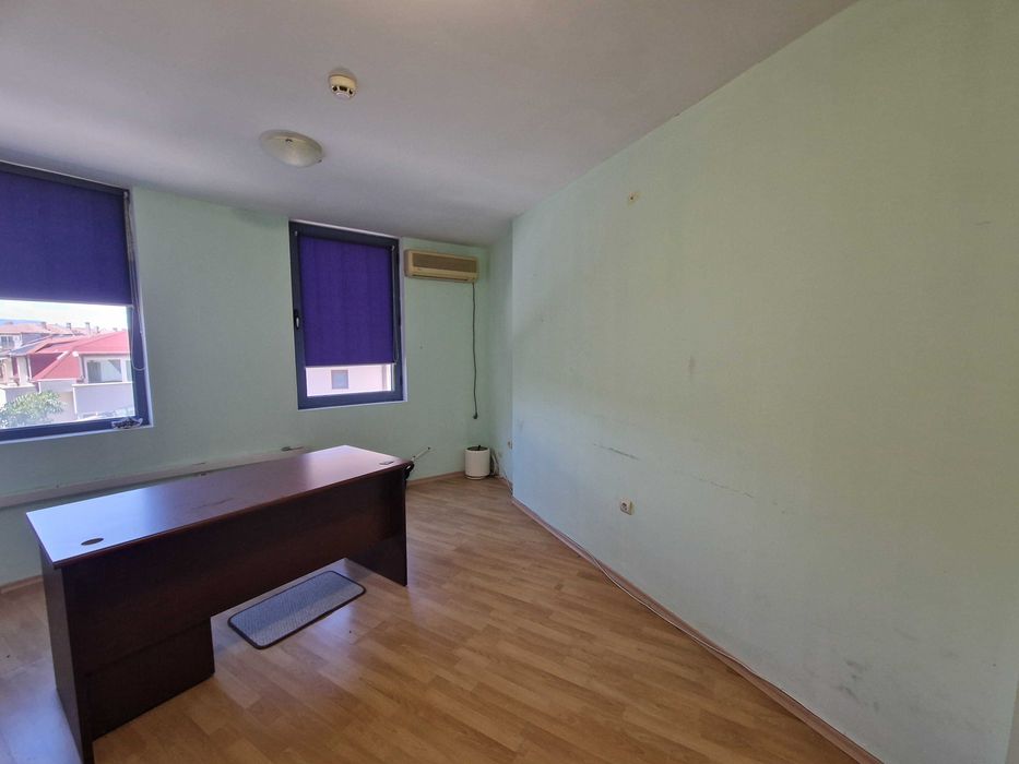 Продава се Офис в Благоевград, Идеален център - 45 кв.м за 1178 €/кв.м - Снимка #1