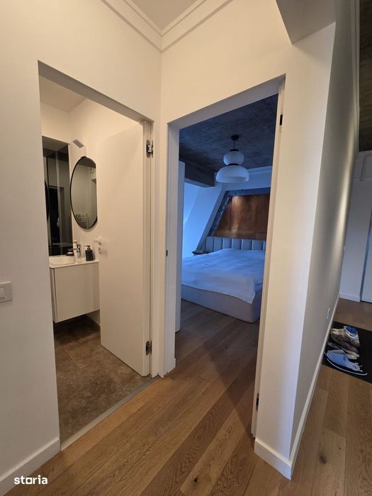 Apartament 3 camere, et 5 cu terasa, clădirea Stela, str. N.Bălcescu