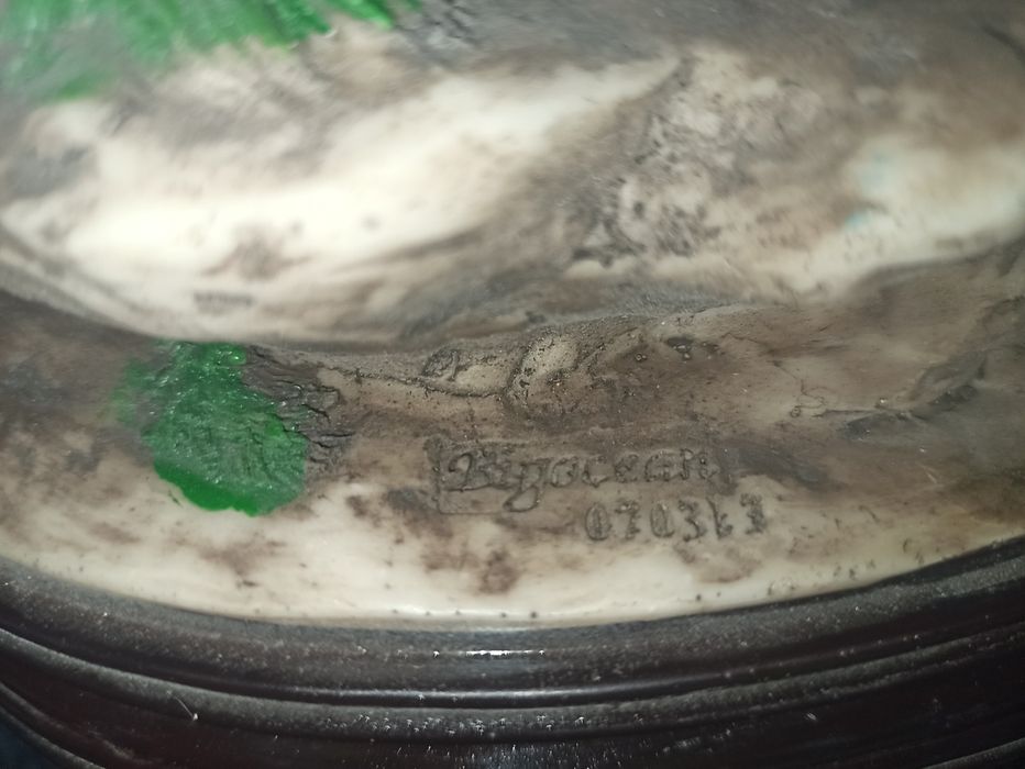 Интерьерная статуэтка