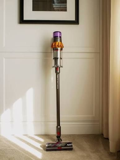 Пылесос вертикальный Dyson V15 Detect Absolute