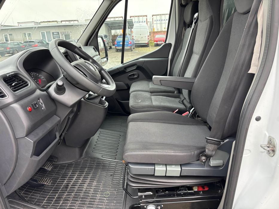 Renault MASTER Prelata 10 PAL. Webasto A/C