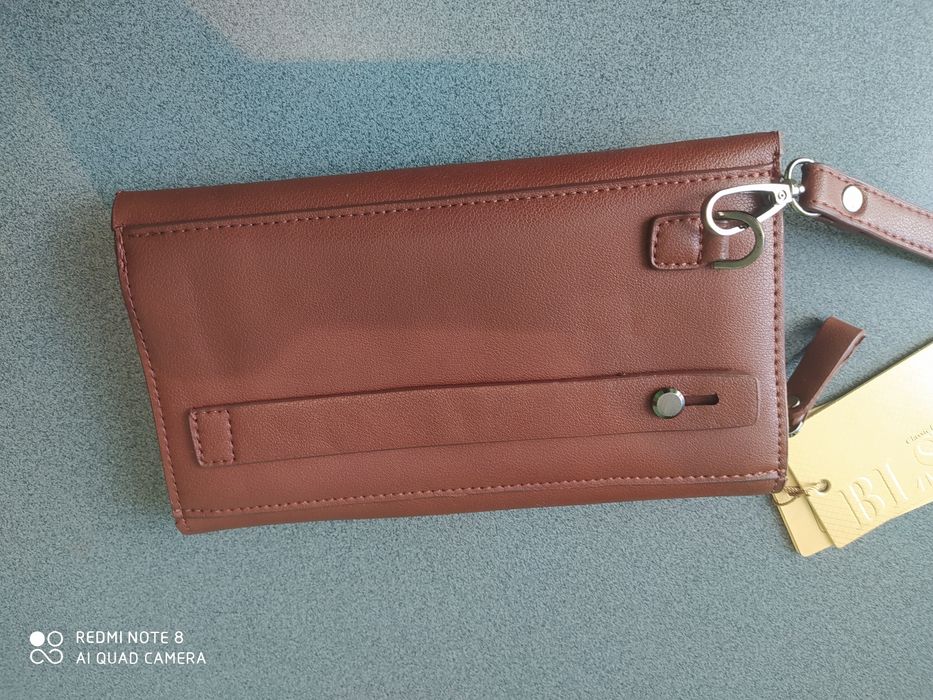 Срочно продам барсетка