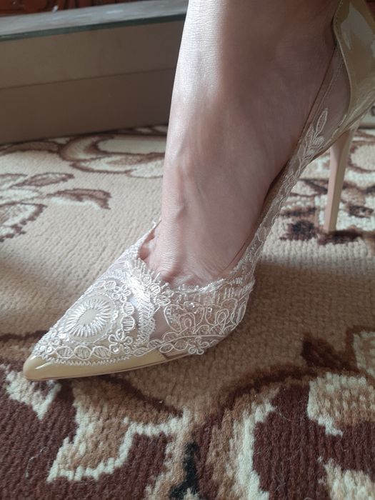 Продам туфли Баскони