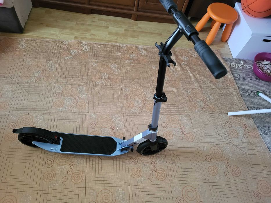 Trotinetă copii in stare foarte bună