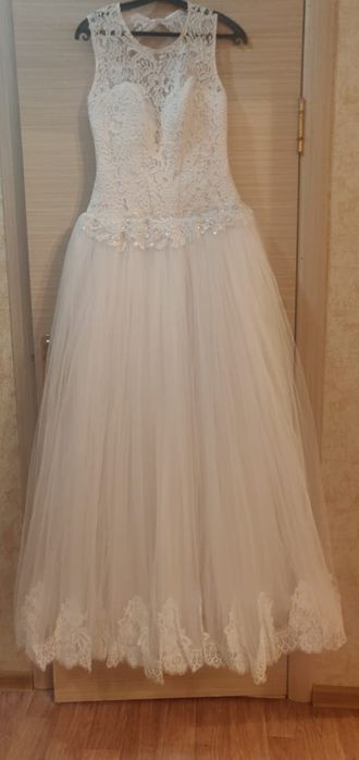 продам свадебное платья