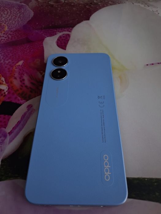 Продам телефон Орро