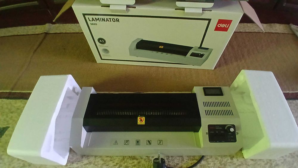 Laminator 3895. Yangi