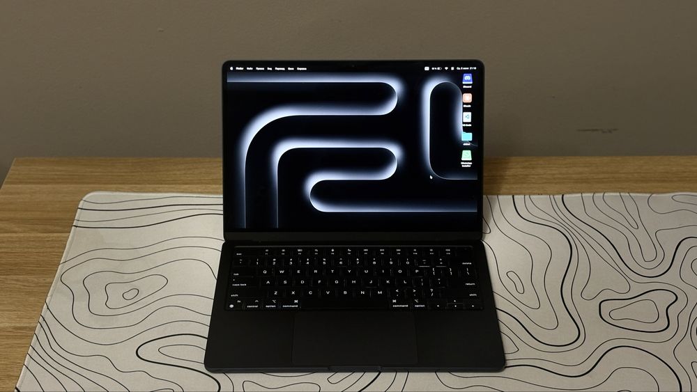 Macbook M3 16/256GB