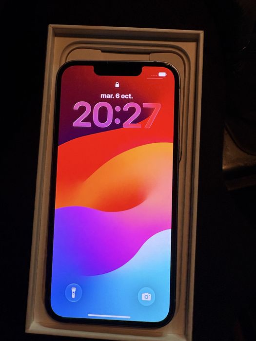 Vand Iphone 14 128 gb