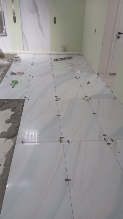 Кафельщик укладка плитка