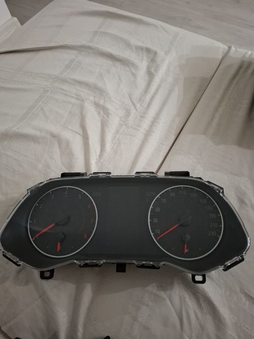 Instrumentar de bord analog  gama Dacia/ Renault Arkana