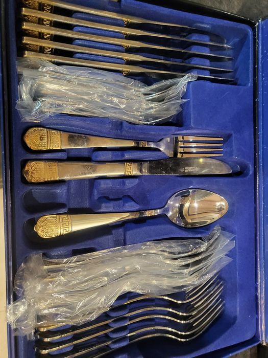 Комплект за хранене 24бр.