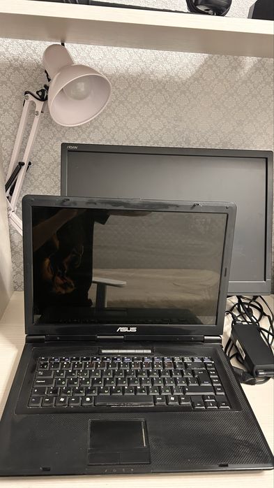 Ноутбук Asus на запчасти