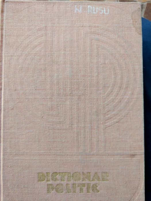 Vând „Dicționar Politic”, lucrare de referință