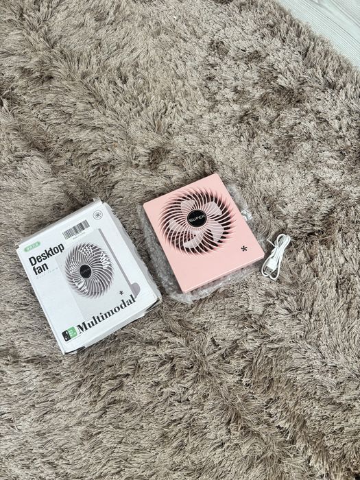 Mini Ventilator Portabil de Birou, Roz, Alimentare USB, Pliabil / Cu Suport