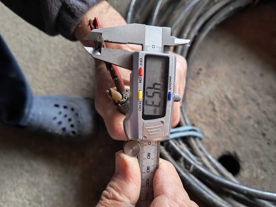 Cabluri electrice de cupru masiv