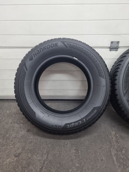 Anvelope Hankook 215/70/16