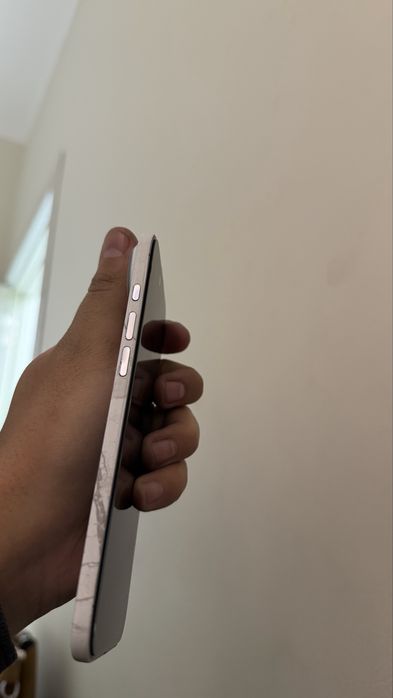 Iphone Air yangi blu rangda