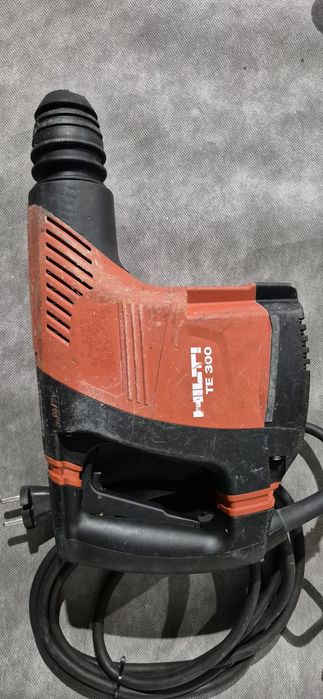 Hilti rotopercutor, demolator  pe acumulator,curent