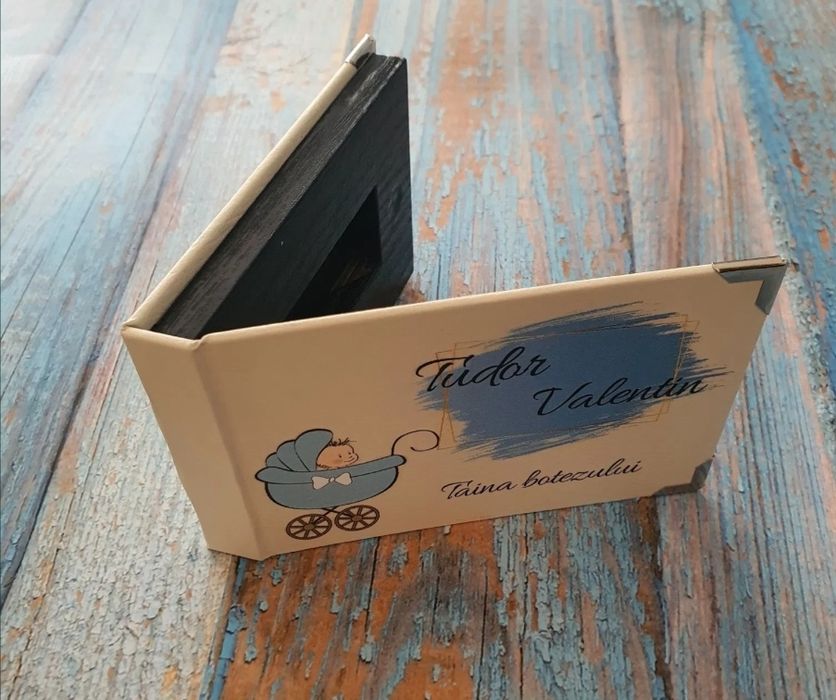 Cutie stick usb personalizat