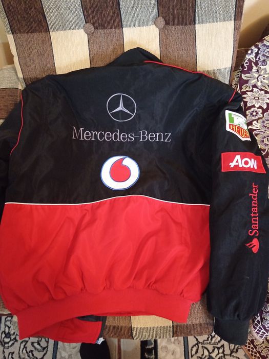 Куртка сатылады таза