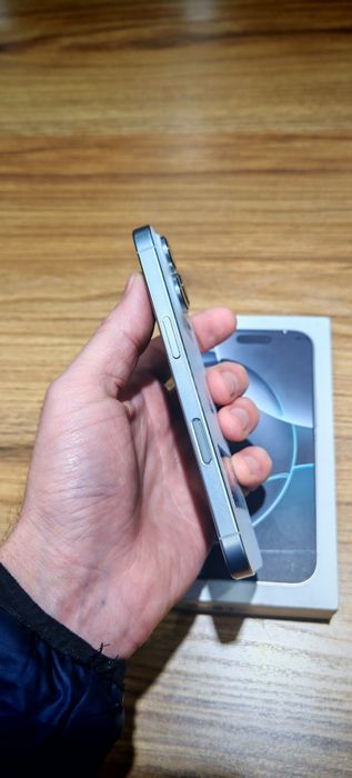 IPhone 16 pro 256GB 93%