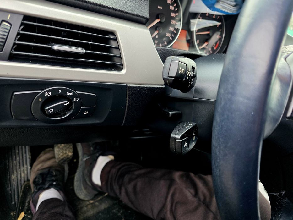 Vand BMW E90 318i Xenon / Clima 2007