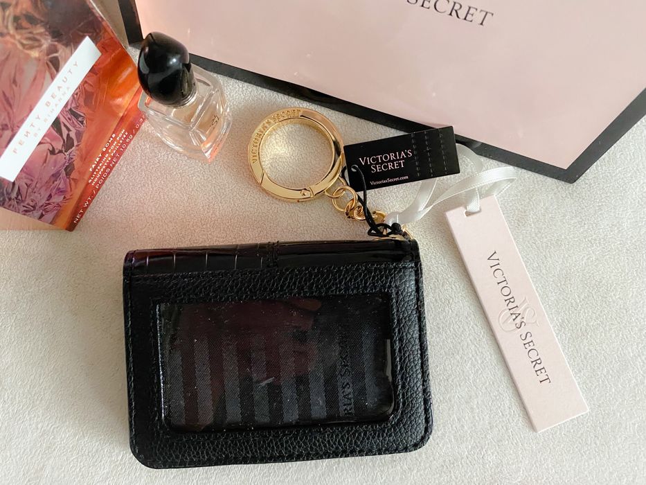 Victoria’s Secret - ключодържател и картхолдер, нов с етикет