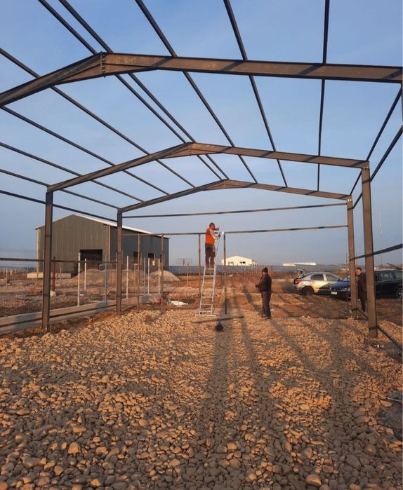 4ferme metalice la 6m și 8stalpi la 4m