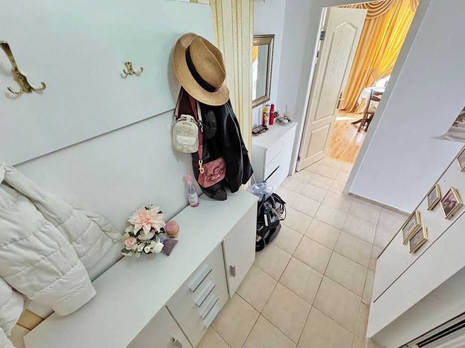 Продава се Двустаен апартамент в к.к. Слънчев бряг - 60 кв.м за 1100 €/кв.м - Снимка #5