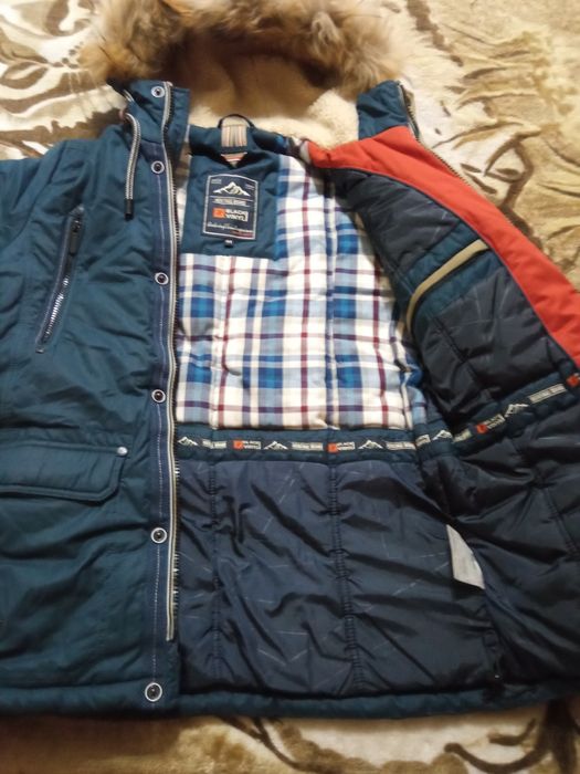 Продам куртку Аляска для мальчика