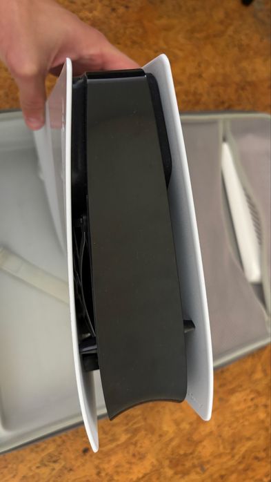 НОВ PlayStation 5 Slim (1TB) 2 джойстика и игри, станция за зареждане