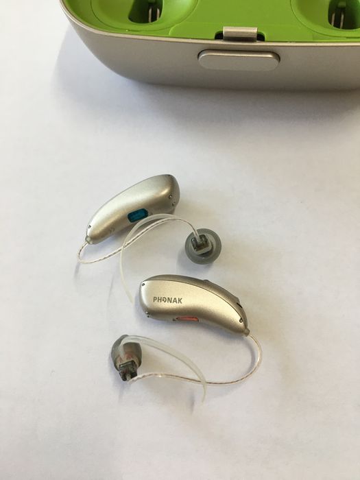 PHONAK  Audeo P30