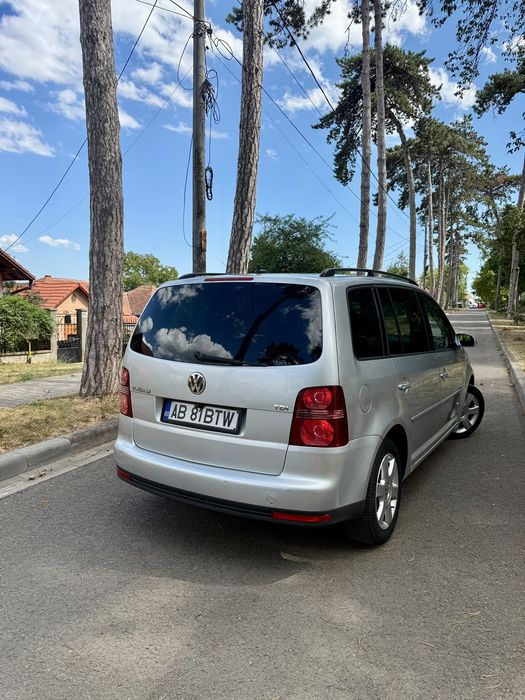 Vând vw touran united