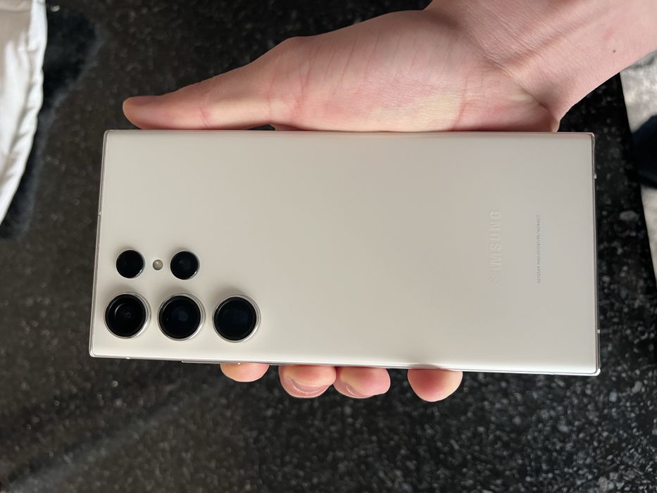 Samsung S23 Ultra 12/256 GB