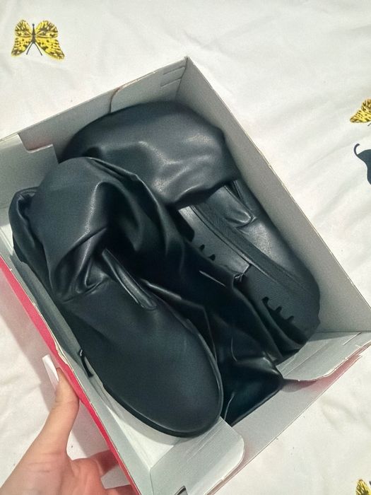 Cizme . Predare personală