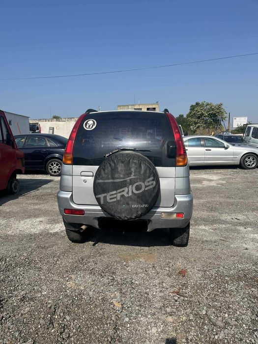 Daihatsu Terios/ Дайхатсу Териос 1.3 бензин 8 к.с. 1998г на части