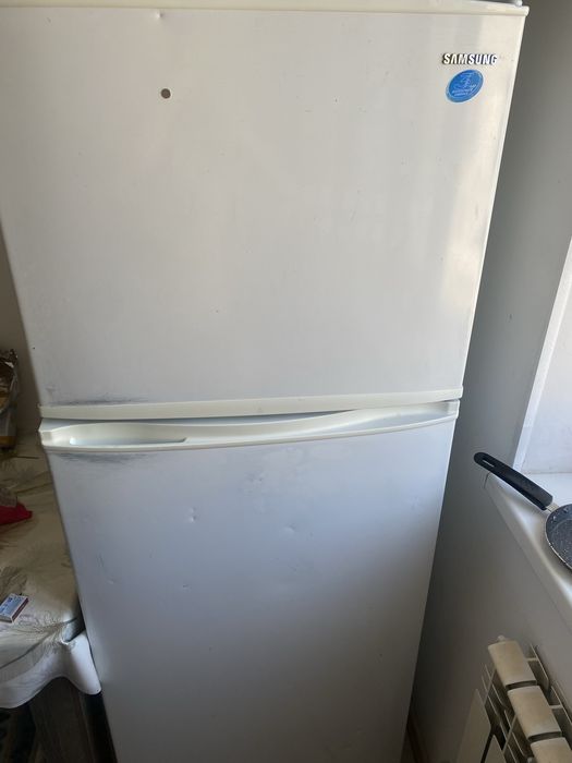 Холодильник среднем состояний